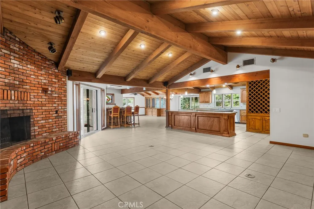 3185 Sonrisa, Corona, California 92881 home-pic-12