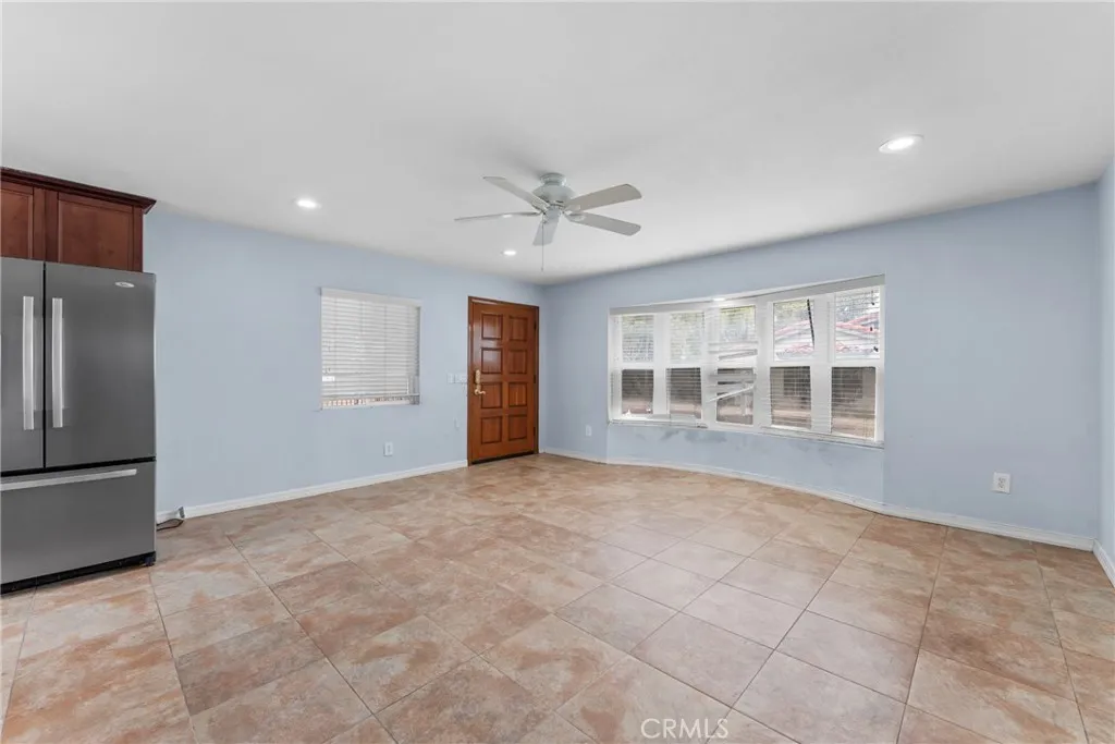 3185 Sonrisa, Corona, California 92881 home-pic-49