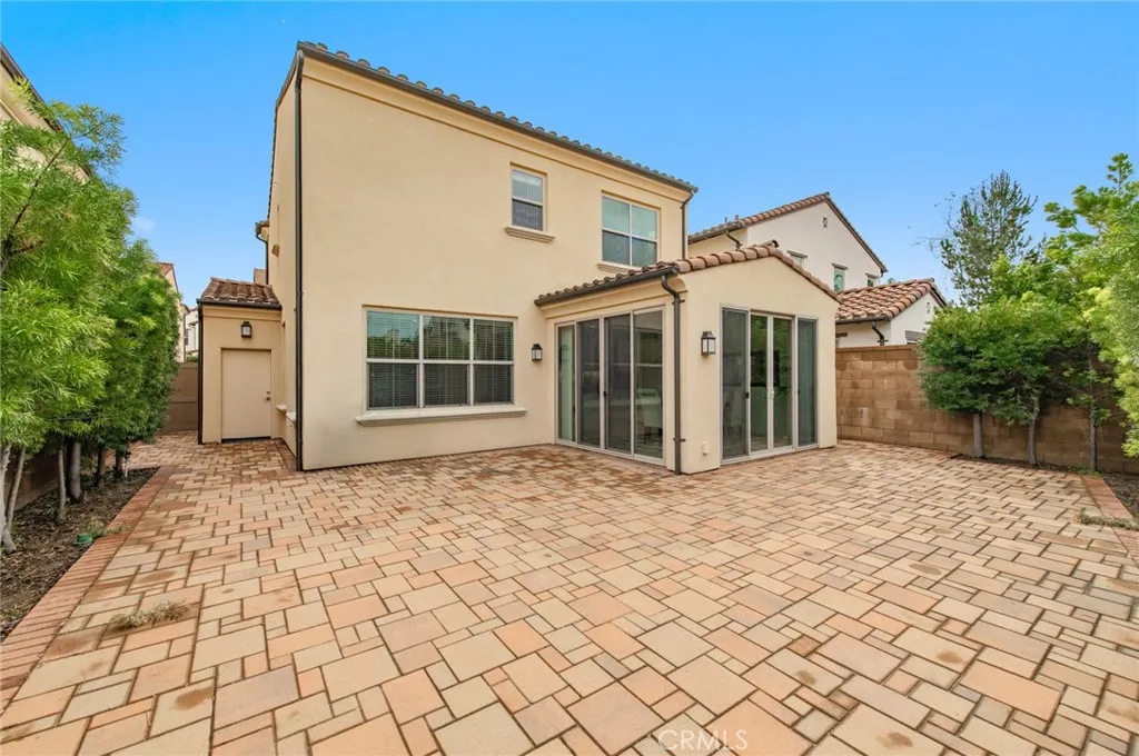 97 Decker, Irvine, California 92620 home-pic-3