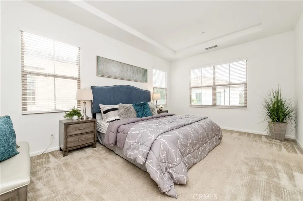 97 Decker, Irvine, California 92620 home-pic-13