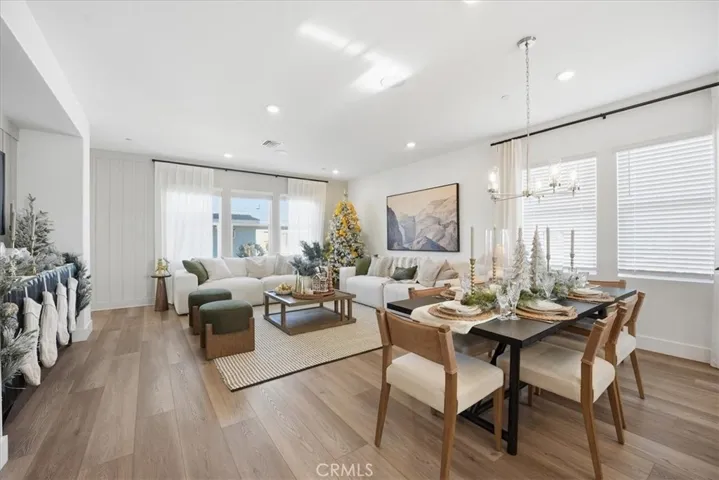 PHOTOS ARE OF MODEL MATCH. EXTERIOR AND INTERIOR FINISHES MAY VARY.