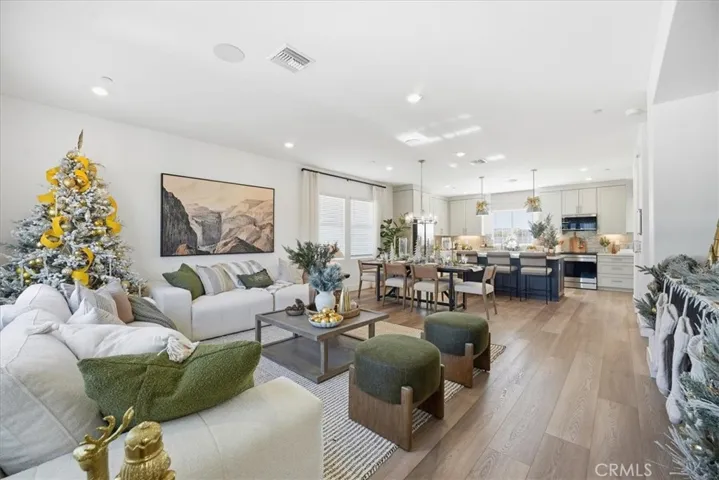 PHOTOS ARE OF MODEL MATCH. EXTERIOR AND INTERIOR FINISHES MAY VARY.