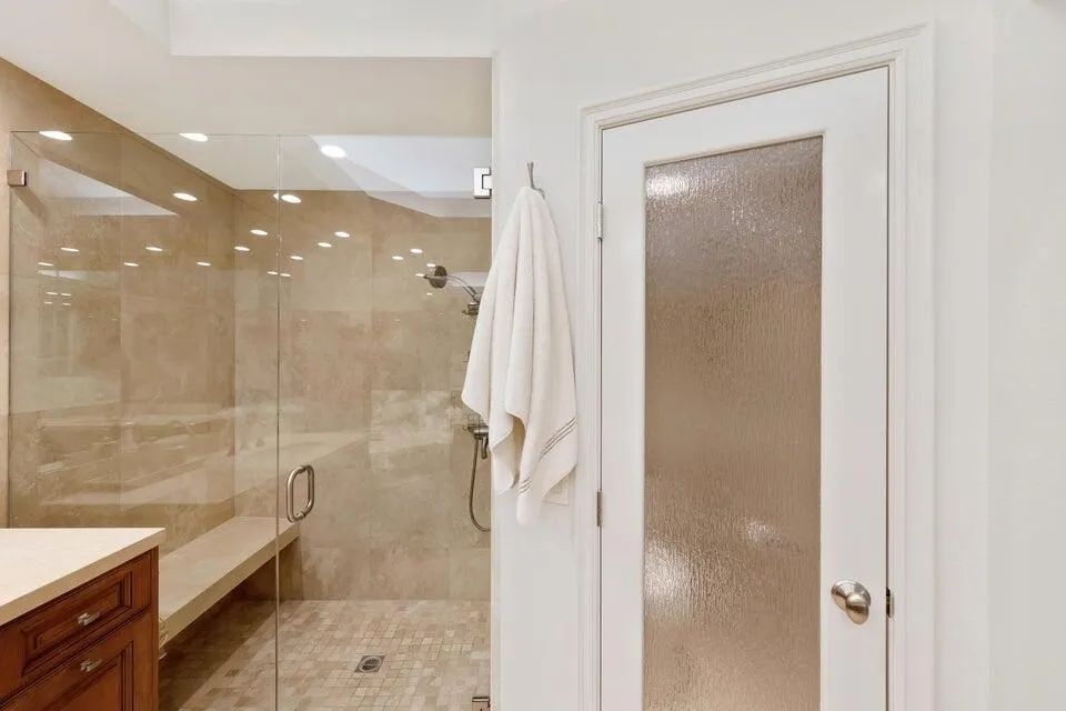 229 DE primary shower
