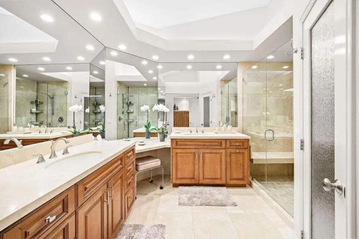 229 DE primary vanity -shower