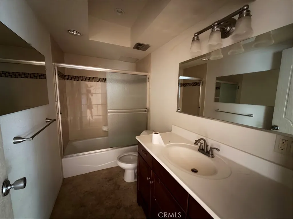 500 Evergreen 107, Inglewood, California 90302 home-pic-6