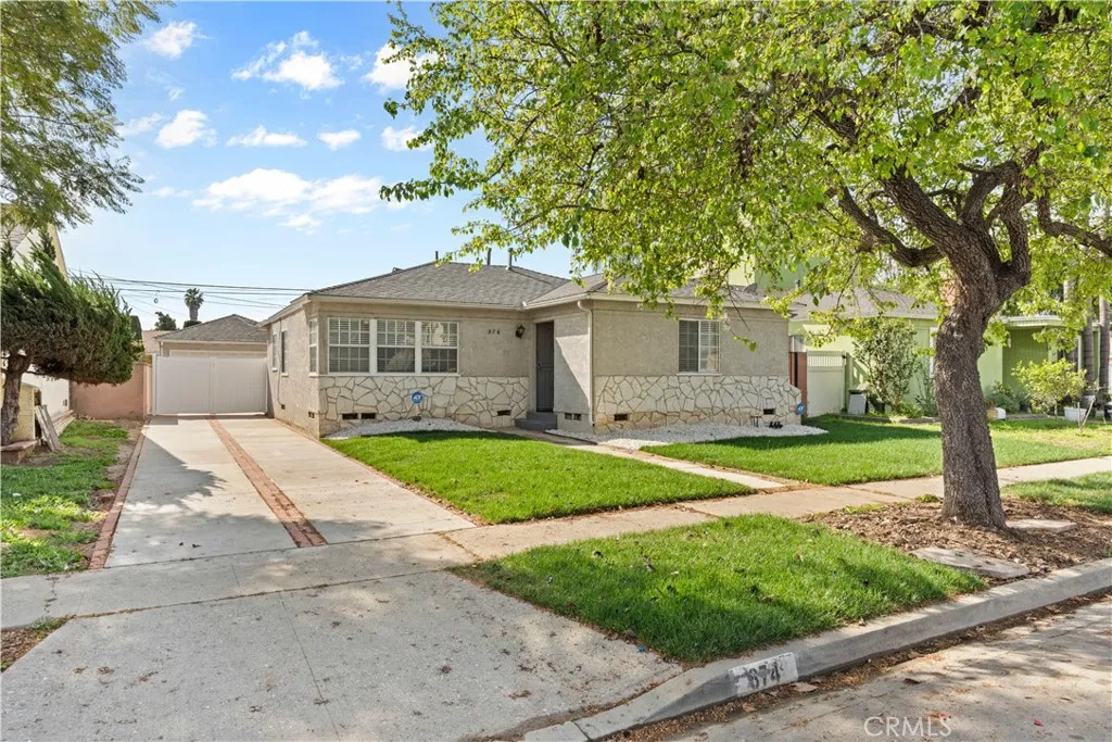 874 W 33rd Way, Long Beach, California 90806 home-pic-1