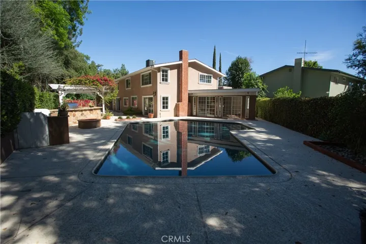 24512 Pat Place, Woodland Hills, California 91367