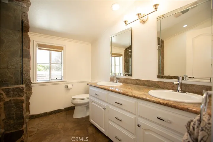 24512 Pat Place, Woodland Hills, California 91367