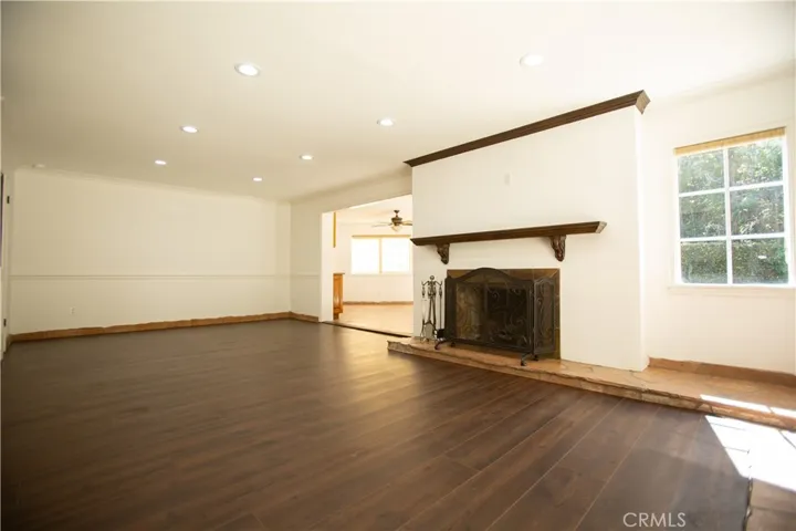 24512 Pat Place, Woodland Hills, California 91367