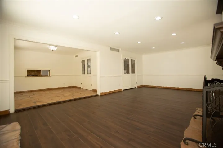 24512 Pat Place, Woodland Hills, California 91367