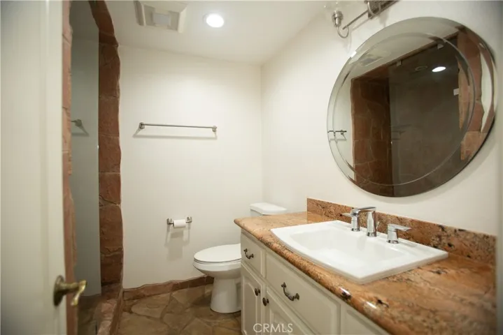 24512 Pat Place, Woodland Hills, California 91367