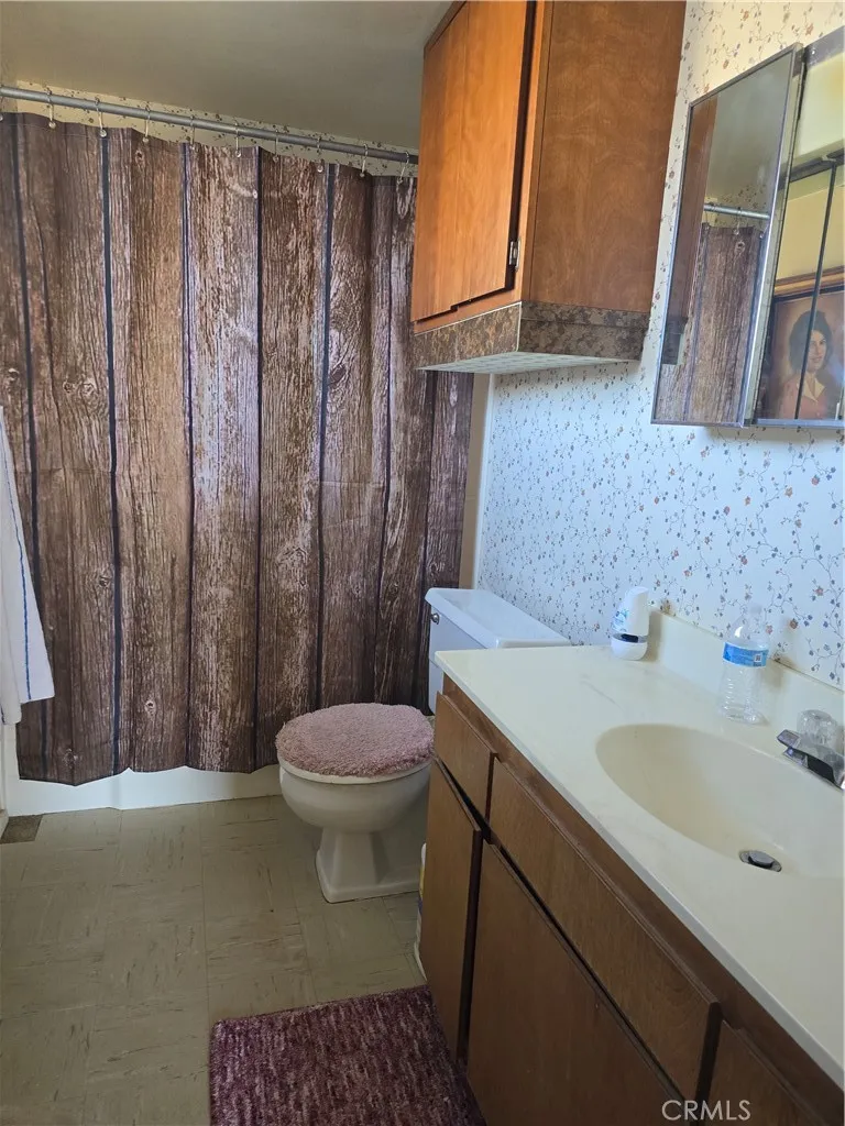55560 Lum, Landers, California 92285 home-pic-6