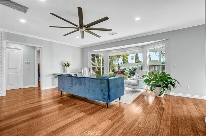 4601 Pepperwood, Long Beach, California 90808