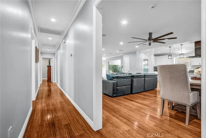 4601 Pepperwood, Long Beach, California 90808