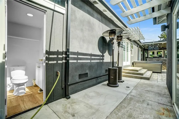 4601 Pepperwood, Long Beach, California 90808