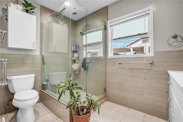 pimary bedroom #2 ensuite
