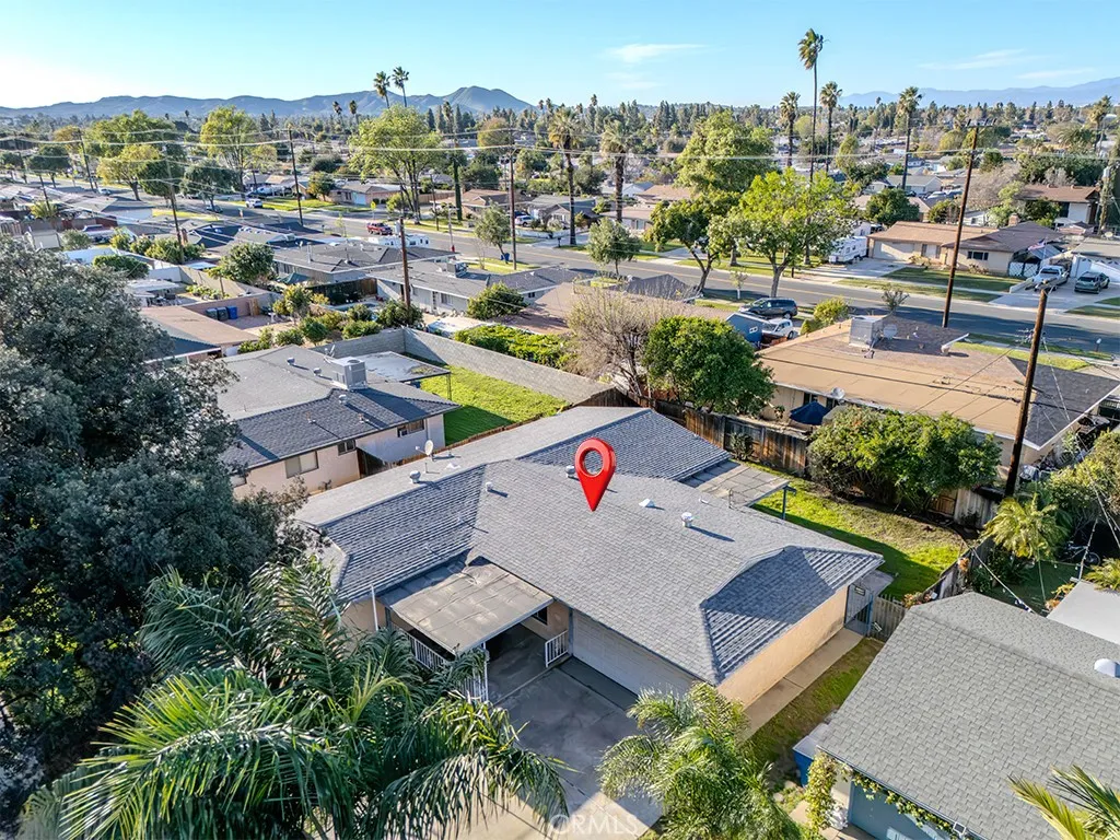8815 San Vicente, Riverside, California 92503 home-pic-23