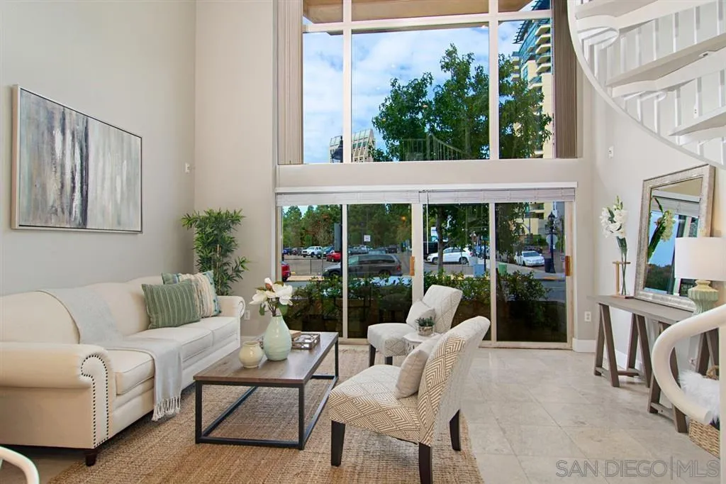 221 Island Ave  home-pic-8
