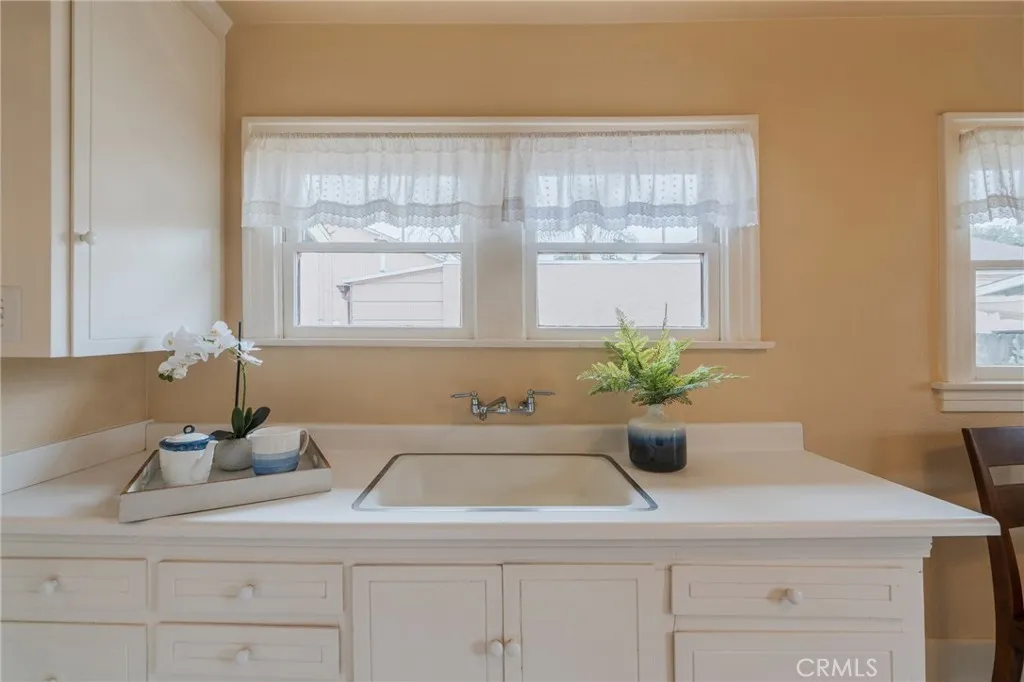 805 N Clementine, Anaheim, California 92805 home-pic-18