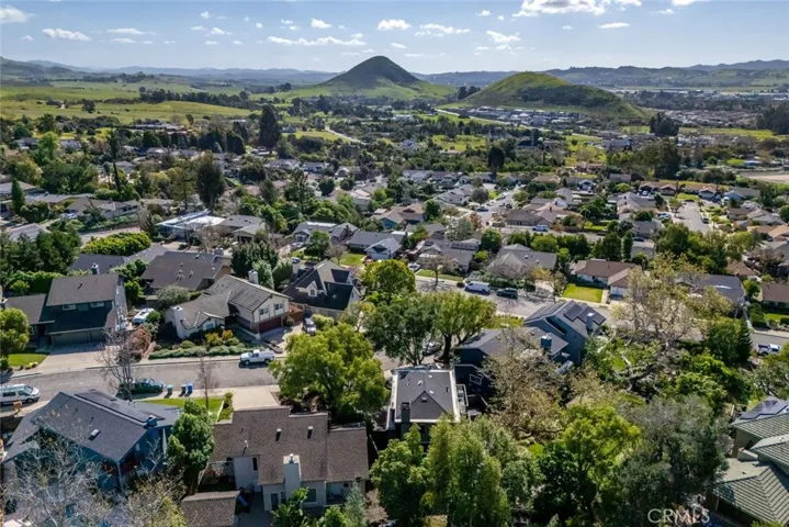 3379 Barranca Court, San Luis Obispo, California 93401