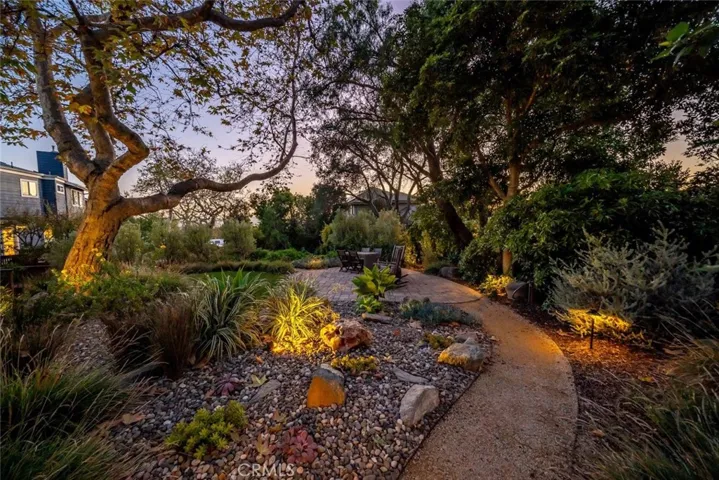 3379 Barranca Court, San Luis Obispo, California 93401