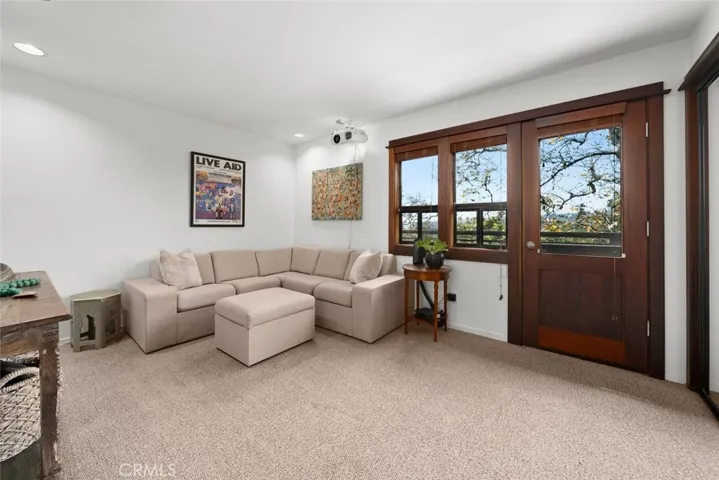 3379 Barranca Court, San Luis Obispo, California 93401