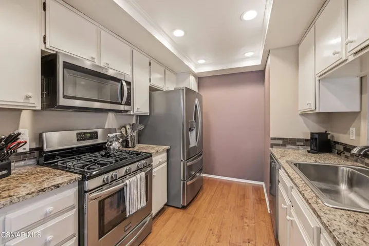 1995 Covington Ave Simi Valley-12