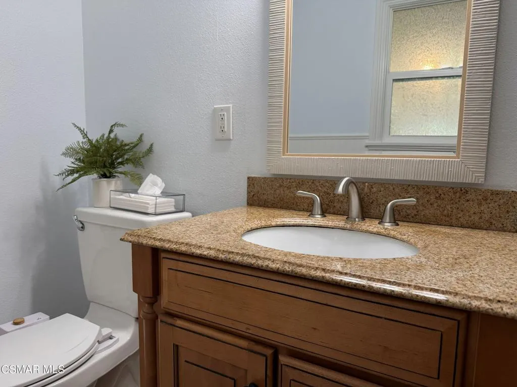 400 Frances Street, Ventura, California 93003 home-pic-4