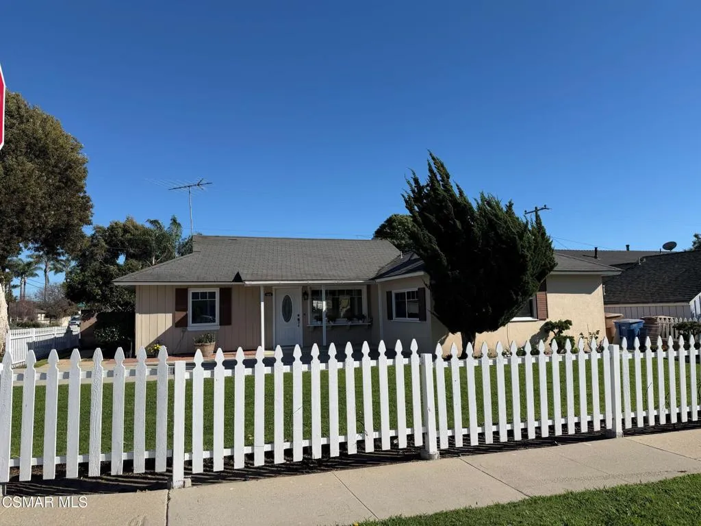 400 Frances Street, Ventura, California 93003 home-pic-6
