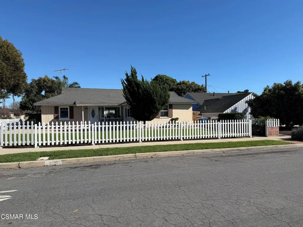 400 Frances Street, Ventura, California 93003 home-pic-0