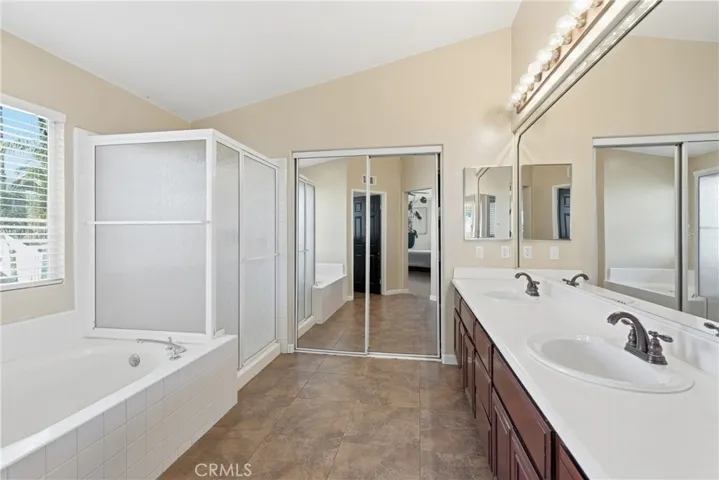 39855 Tinderbox Way, Murrieta, California 92562