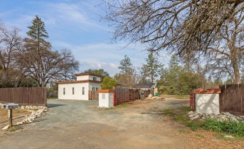 11240 Highway 49, Columbia, California 95310