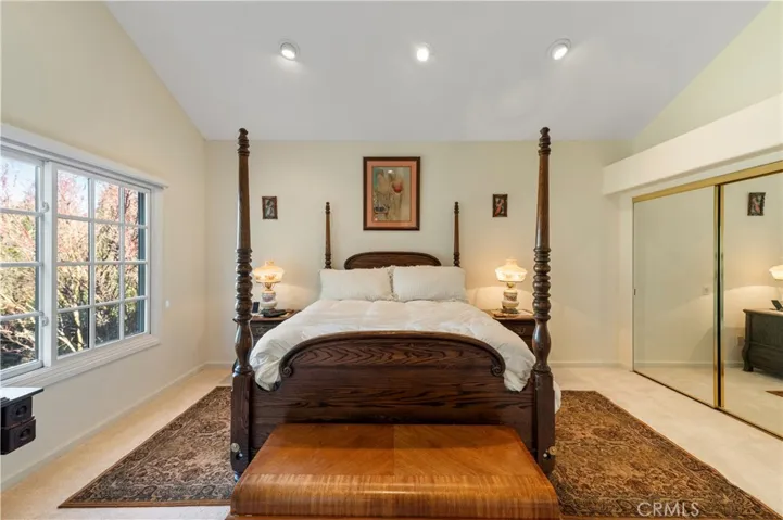 1811 Maiden Lane, Petaluma, California 94954