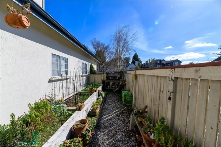 1811 Maiden Lane, Petaluma, California 94954