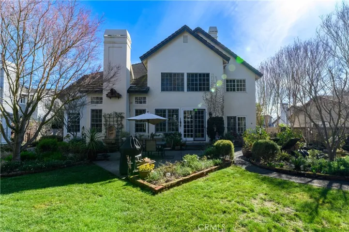 1811 Maiden Lane, Petaluma, California 94954