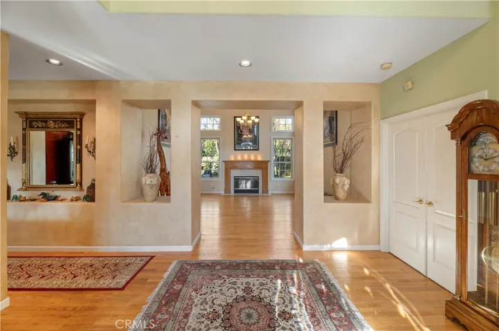 1811 Maiden Lane, Petaluma, California 94954