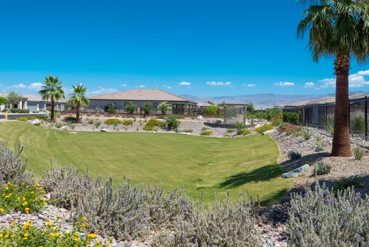 50715montereycanyondrive-lr-34