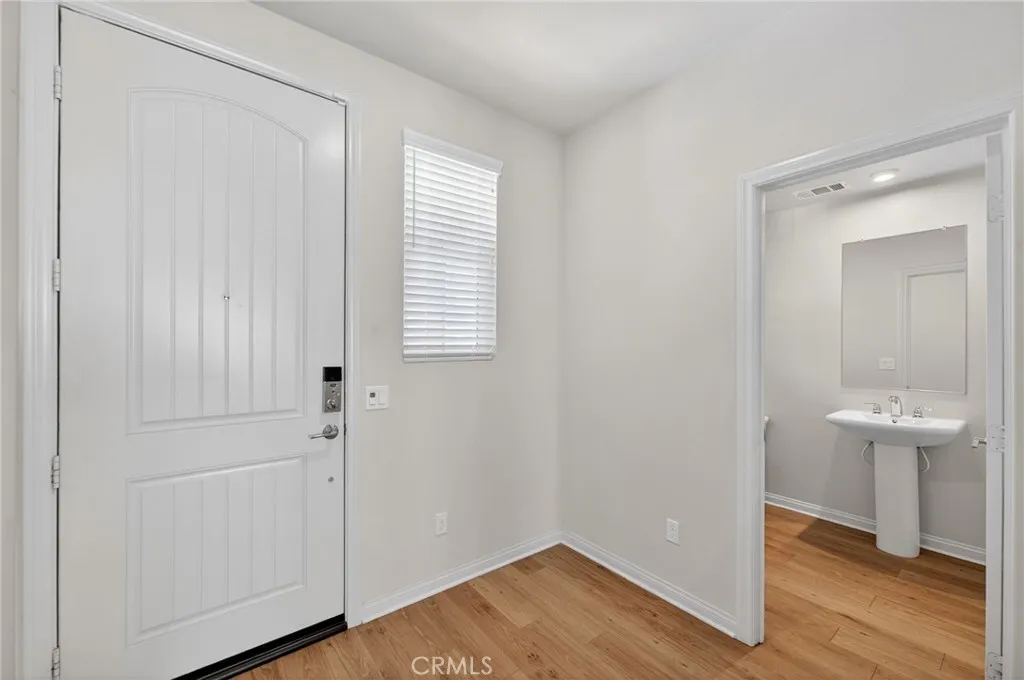 694 Dahlia, San Jacinto, California 92583 home-pic-6