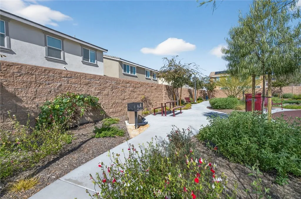 694 Dahlia, San Jacinto, California 92583 home-pic-56