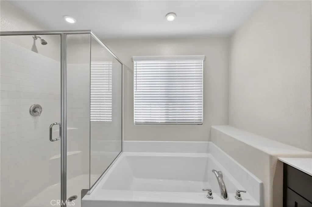 694 Dahlia, San Jacinto, California 92583 home-pic-37