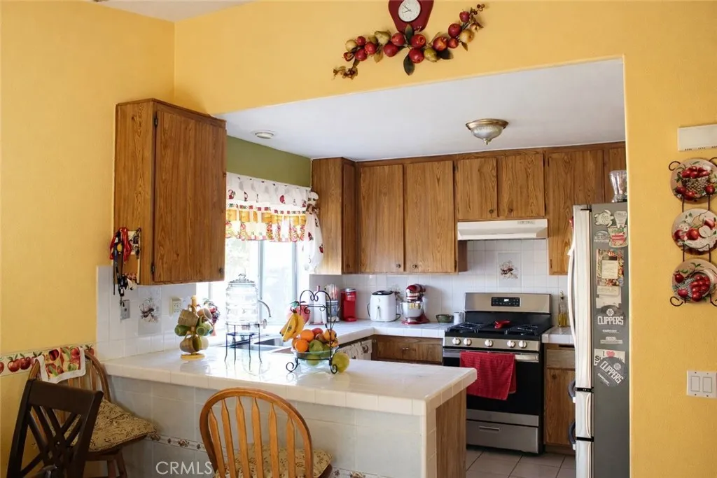7470 Ginger, Fontana, California 92336 home-pic-5