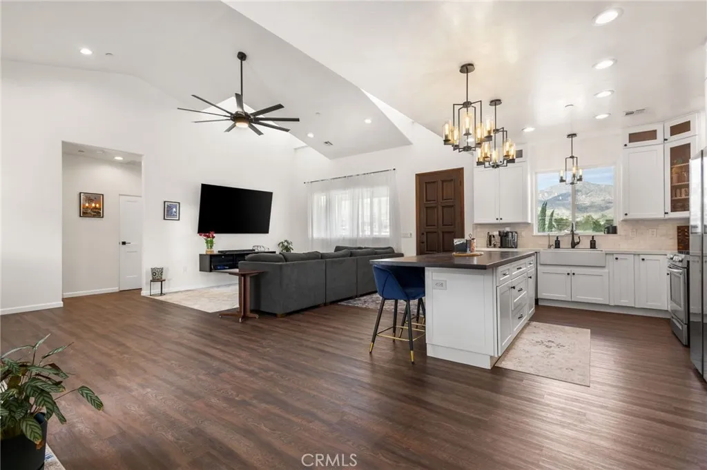 49111 Paradise, Morongo Valley, California 92256 home-pic-13