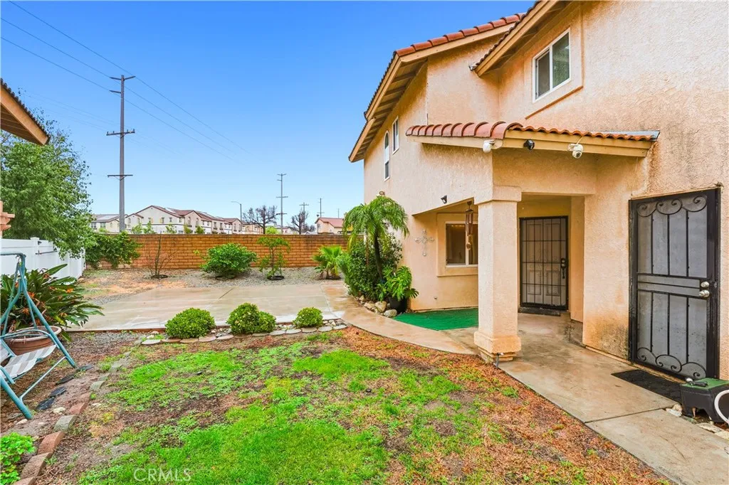 6650 Carmel Court, Fontana, California 92336 home-pic-4