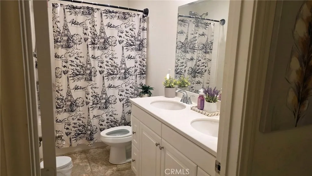 27932 Via Cholula, Menifee, California 92585 home-pic-5