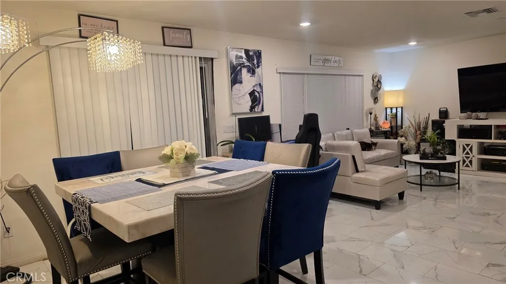 27932 Via Cholula, Menifee, California 92585 home-pic-3
