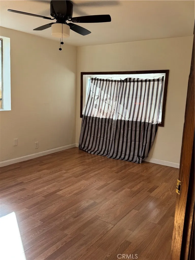 6060 6060 Myrtle Ave, Long Beach, California 90805 — photo 5
