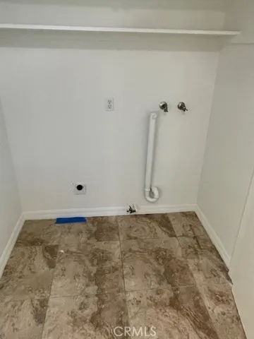 Unit E