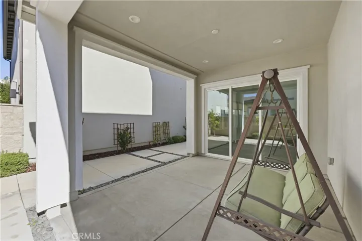 141 Holliston, Lake Forest, California 92630