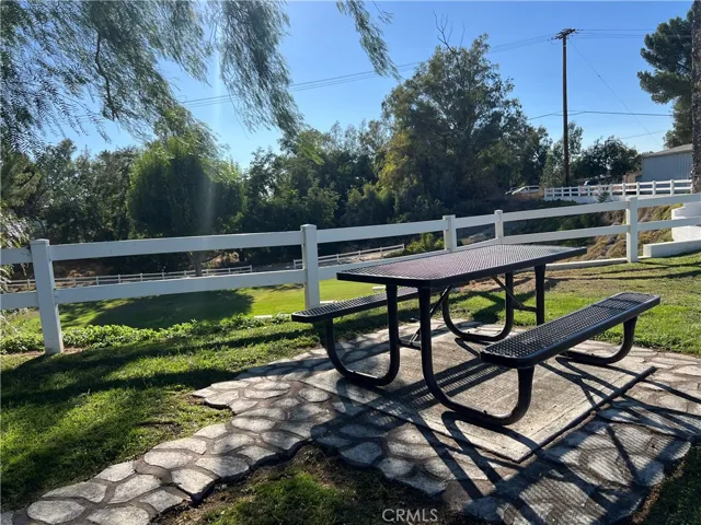 42751 E Florida Avenue, Hemet, California 92544