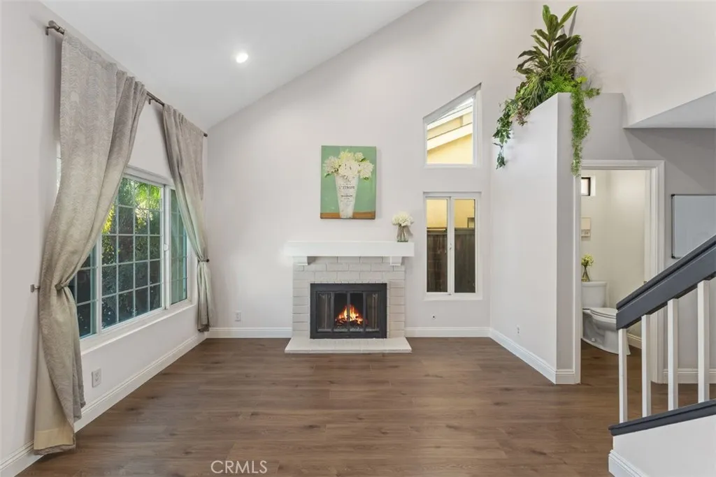 21401 Stonehaven, Lake Forest, California 92630 home-pic-1